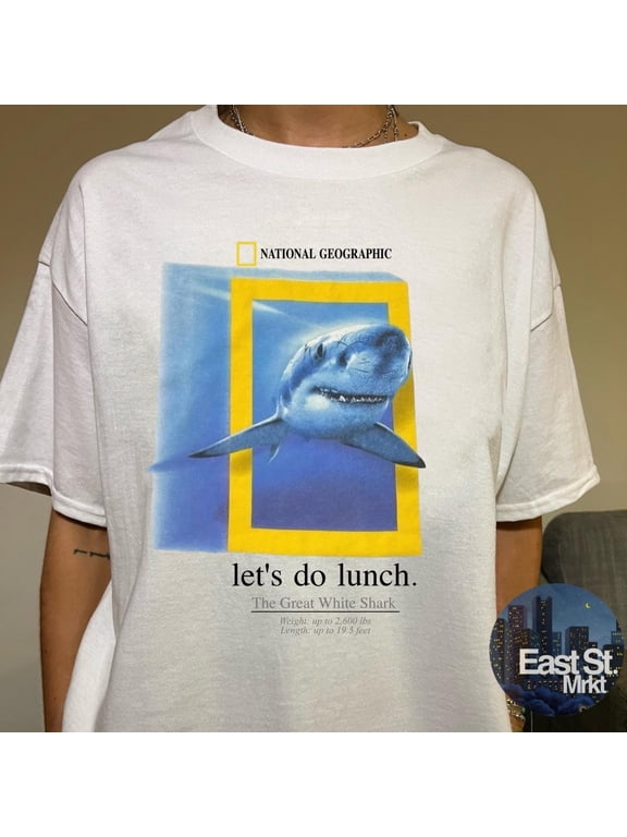 Let's Do Lunch Great White Shark t shirt - Vintage 2001 National Geo Society Graphic Tee