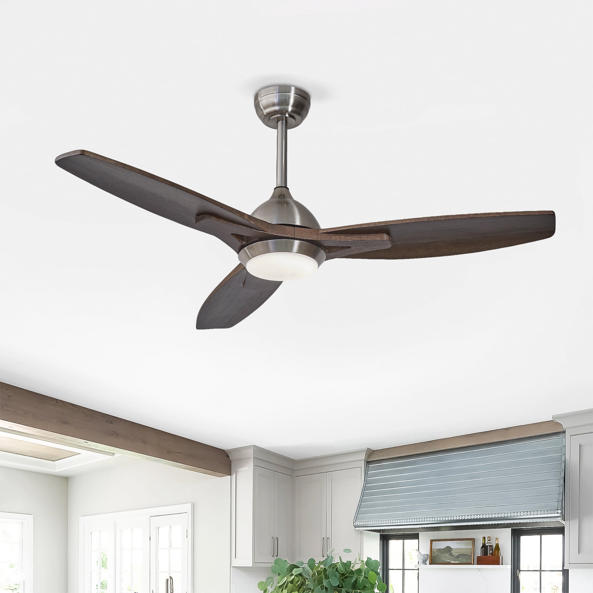 Leumius 52" Ceiling Fan with Lights Quiet DC Motor Ceiling Fans 6 Speed Levels,Reversible Ceiling Fan for Patio Living Room Bedroom Silver
