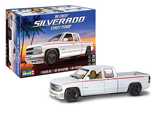 Level 4 Model Kit 1999 Chevrolet Silverado Street Pickup Truck 1/25 Scale Model by Revell