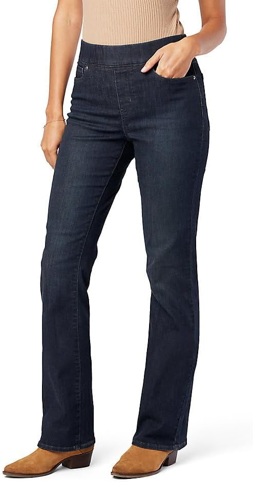 Levi Strauss Signature Gold Womens Totally Shaping Ultimate Pull-on Ankle Straight Jeans (Also Available in Plus) Blue Rhythm 8 Short