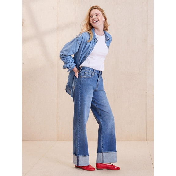 Levi Strauss Signature Women's Vintage Mid Rise Cuffed Stovepipe Jeans