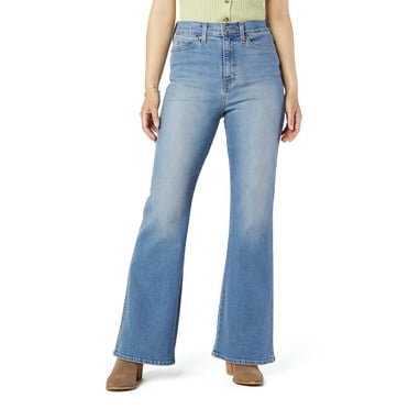 Levi Strauss Signature Women's and Women's Plus Heritage High Rise Flare Jeans