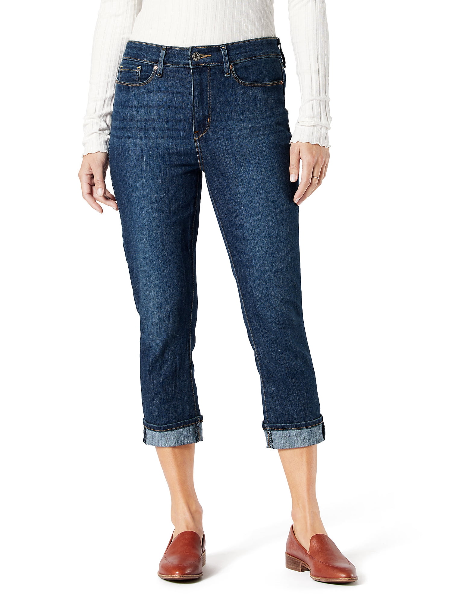 No Boundaries Juniors' Wide Waistband 3 Button Capri No Boundaries Juniors' Wide Waistband 3 Button Capri