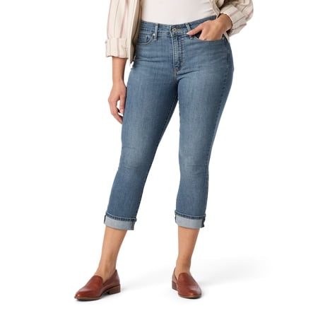 Levi Strauss Signature Women's Mid Rise Capri