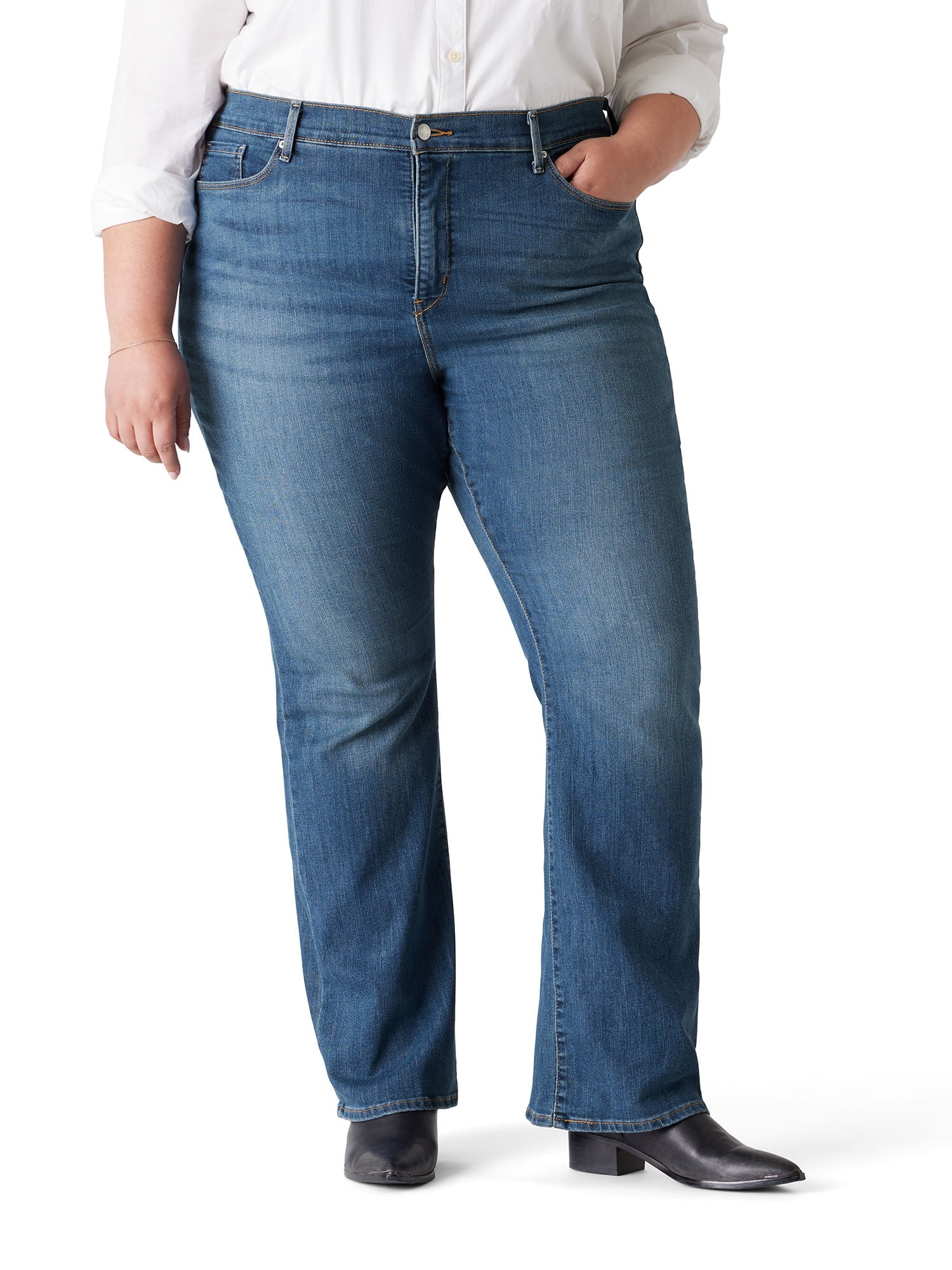 Levi Strauss Signature Women's and Women's Plus Mid Rise Slimming Bootcut Jeans, Sizes 2-28