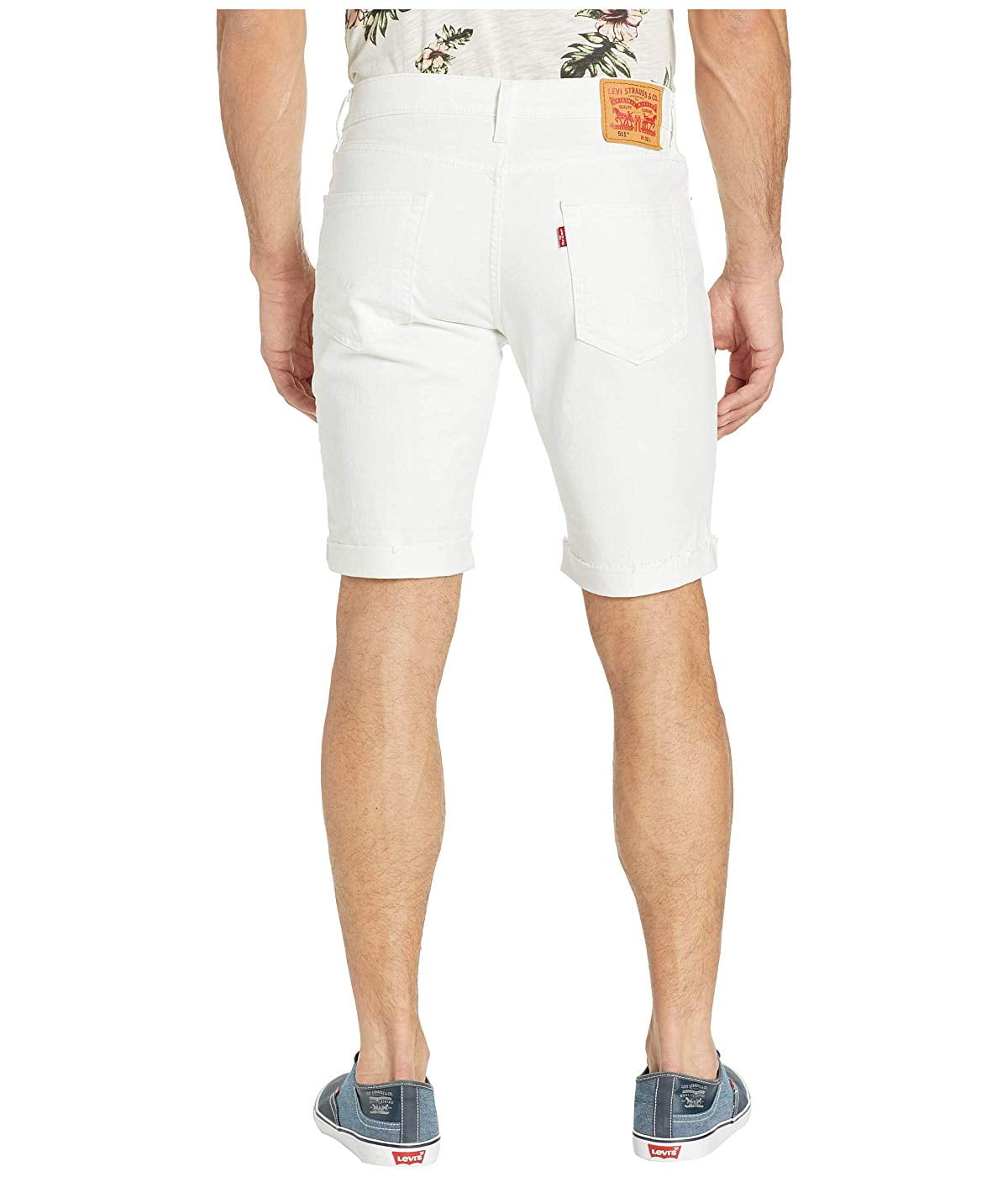White levi top cutoff shorts