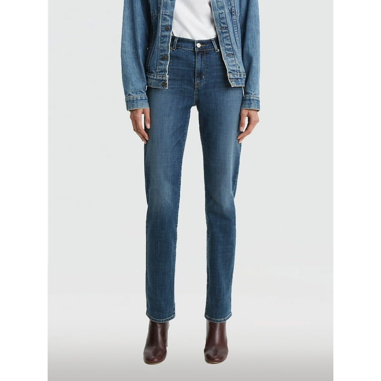 Levi's Women's Classic Straight Jeans 