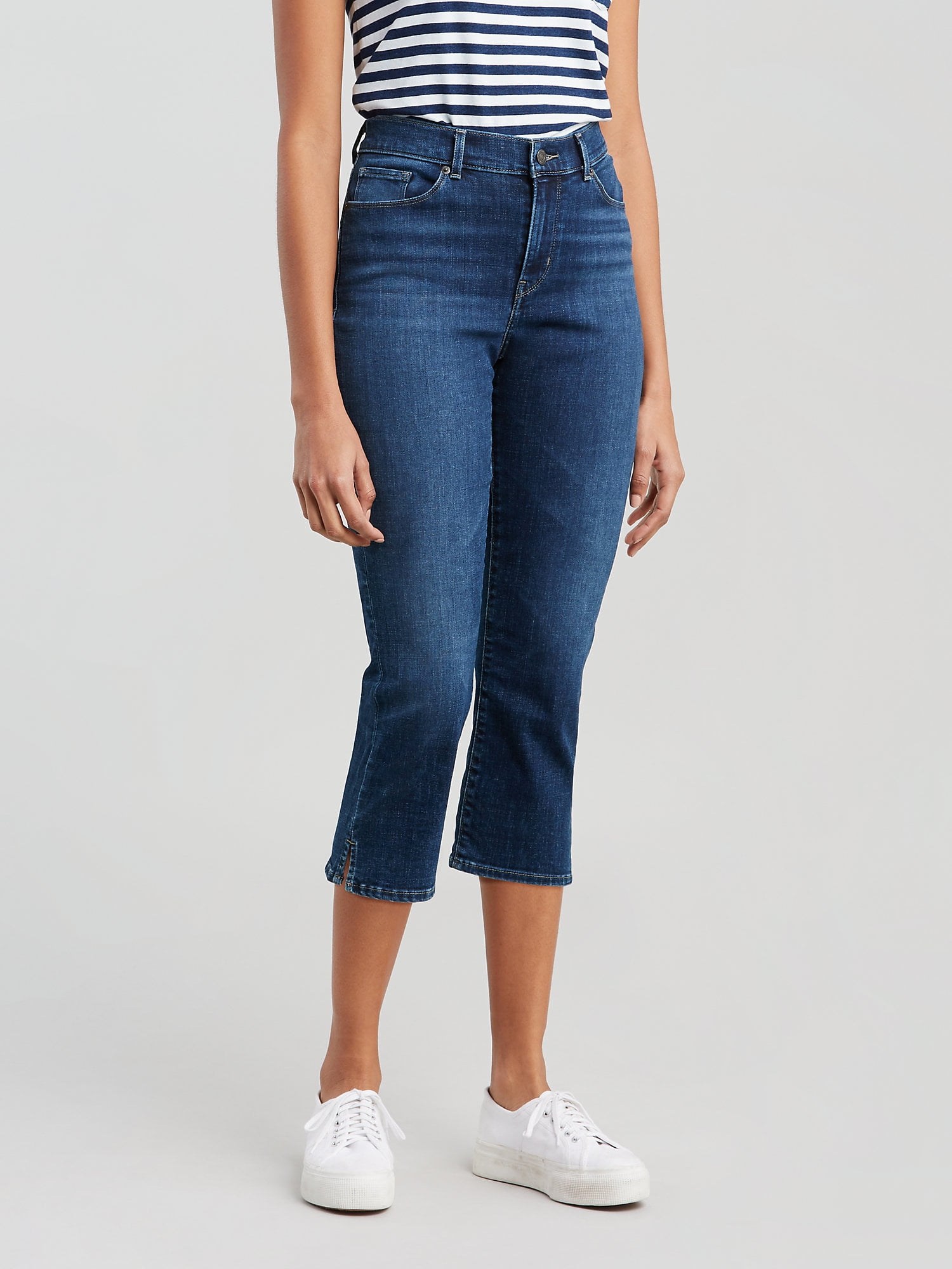 Levi's Women's Capri Jeans - Walmart.com