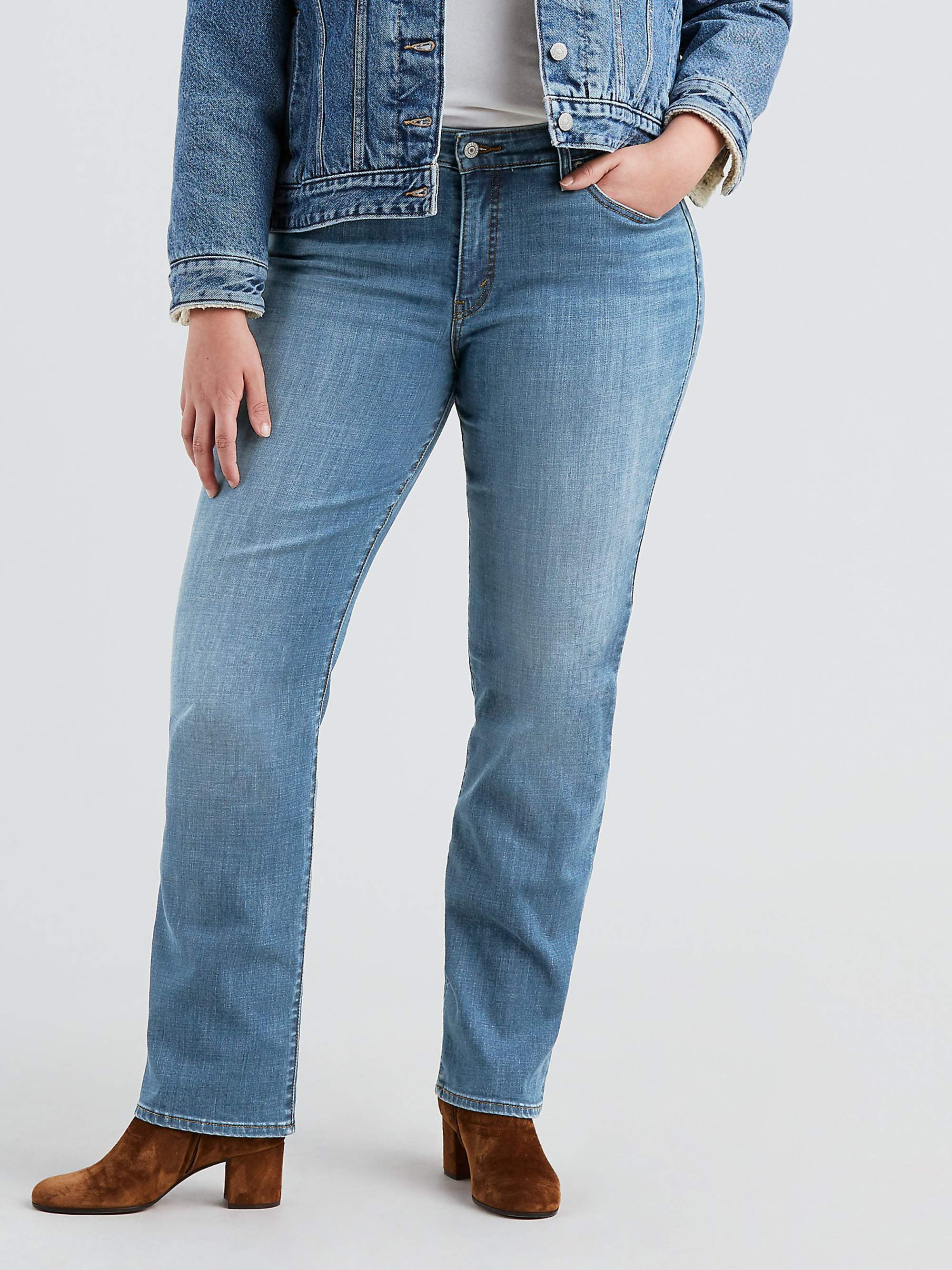 Levi s Women s Plus Size Classic Straight Jeans Walmart