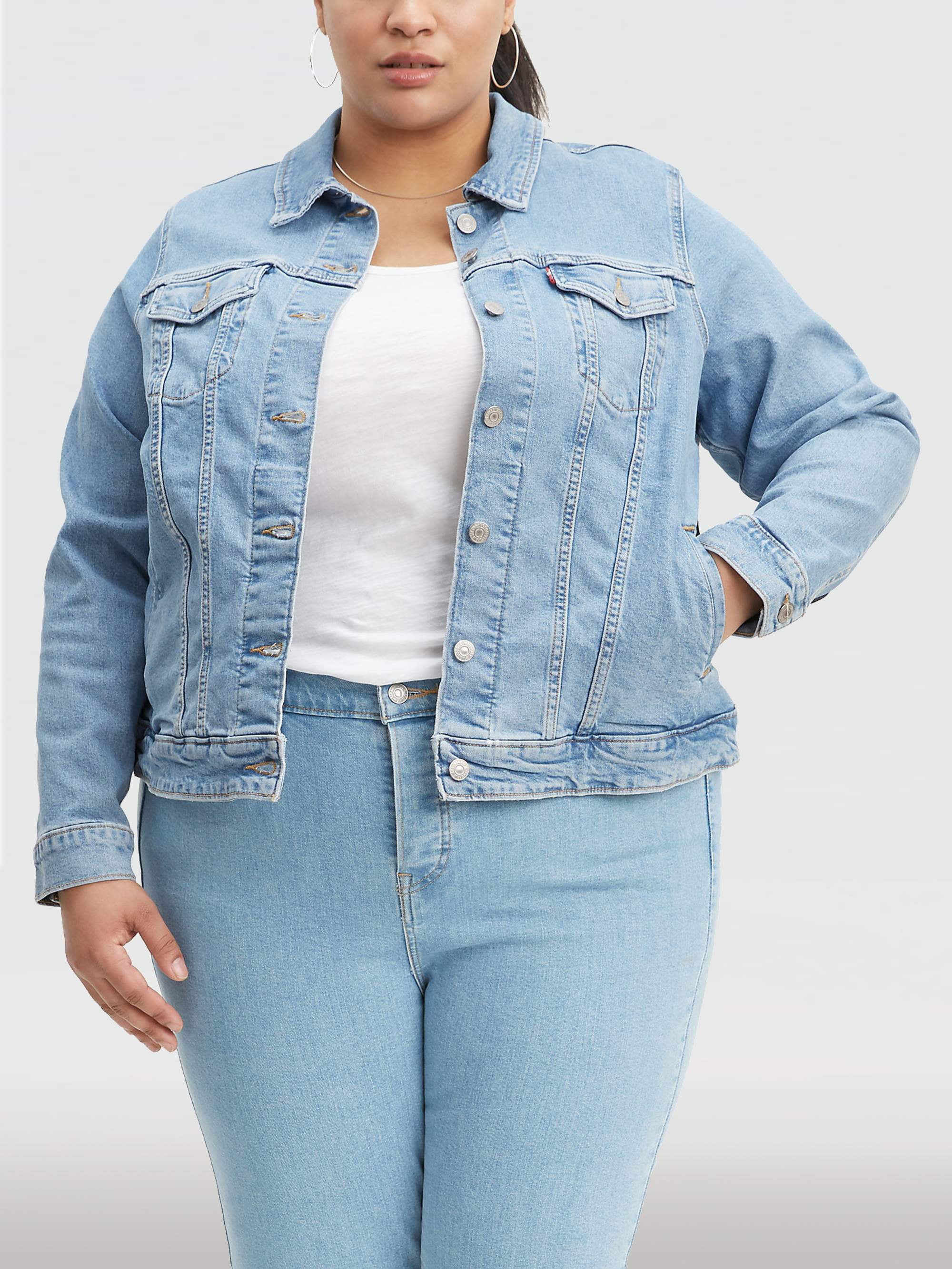 Levi s Women s Plus Size Original Trucker Denim Jacket Walmart