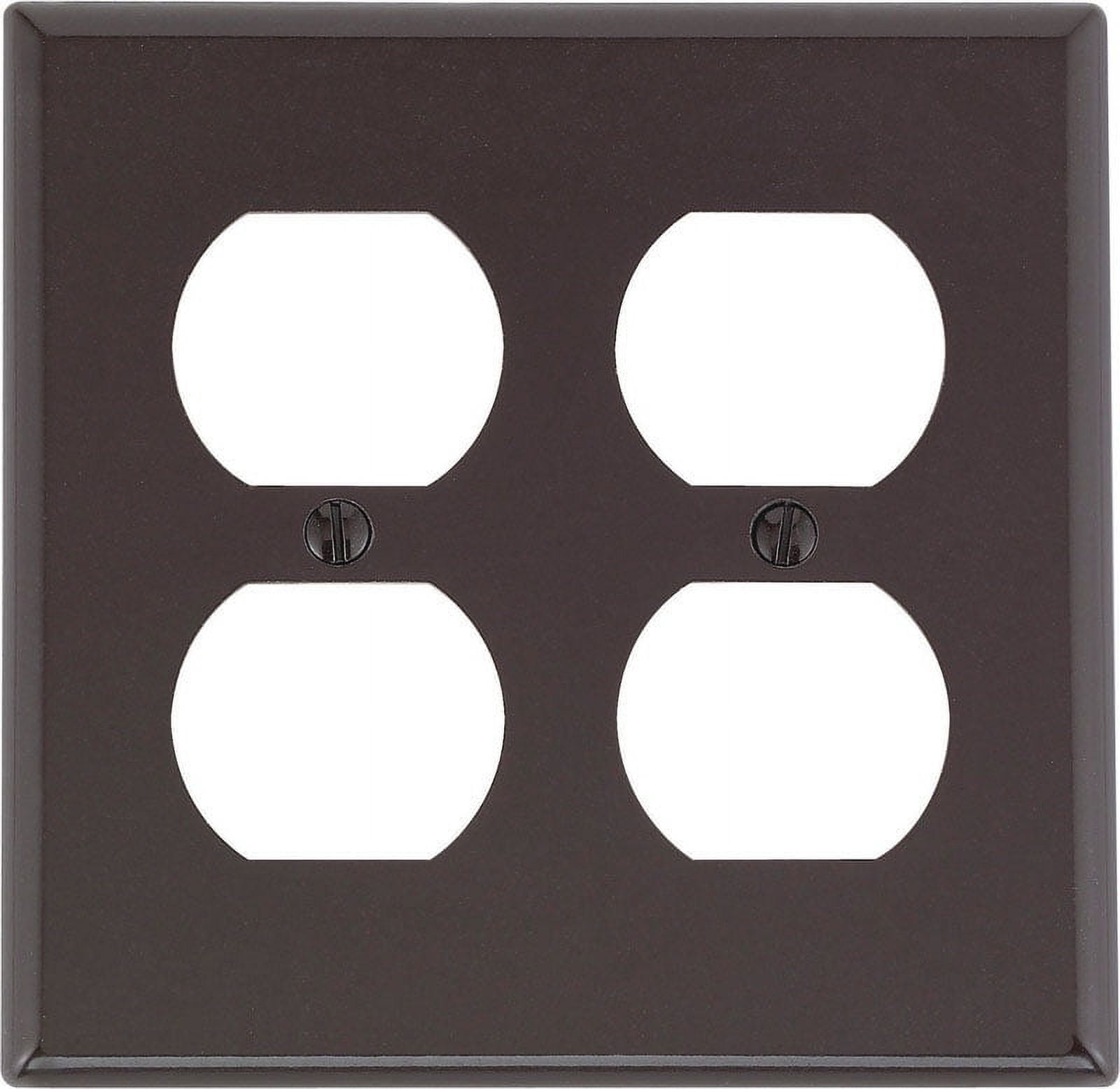 Leviton 001-85016-000 2-Duplex Receptacle Standard Size Wall Plate, 2 ...