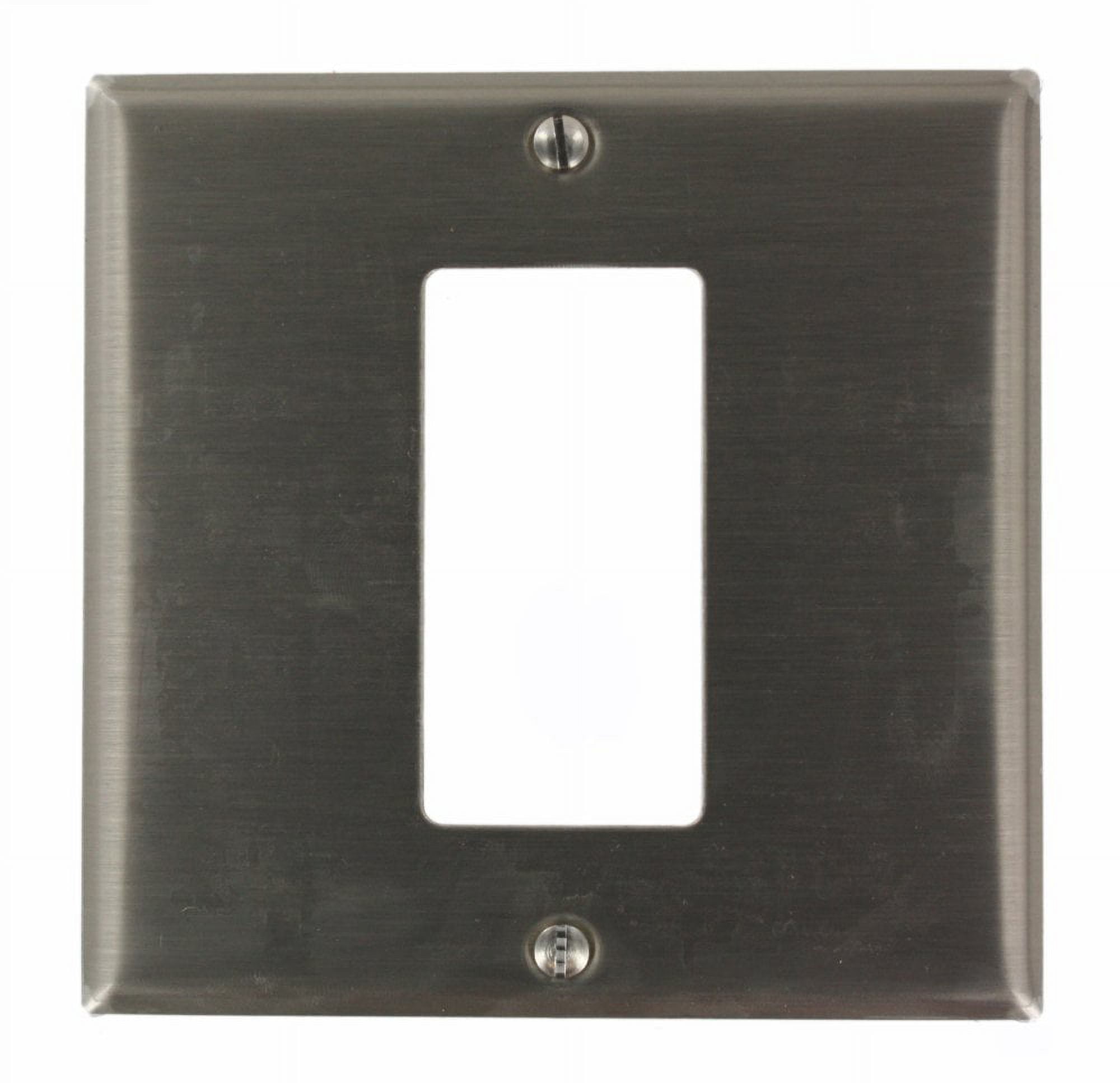 Leviton S746N 2Gang 1Decora/GFCI Centered Device Decora Wallplate