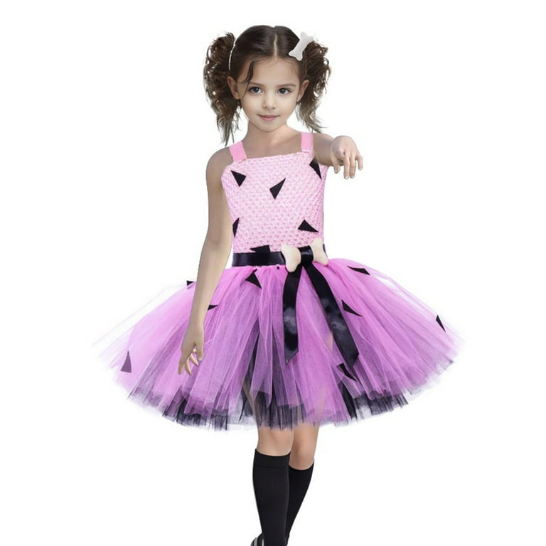 How to Choose Fashionable Outfits for School Parties: Style Guide