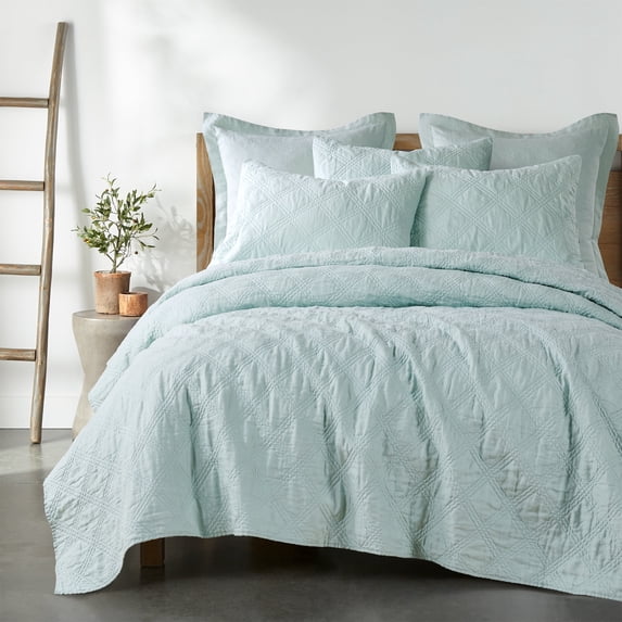 Levtex Home - 100% French Flax Linen Front/100% Cotton Back - Twin Quilt - French Flax Washed Linen - Spa - Quilt Size (68 x 86 in.)