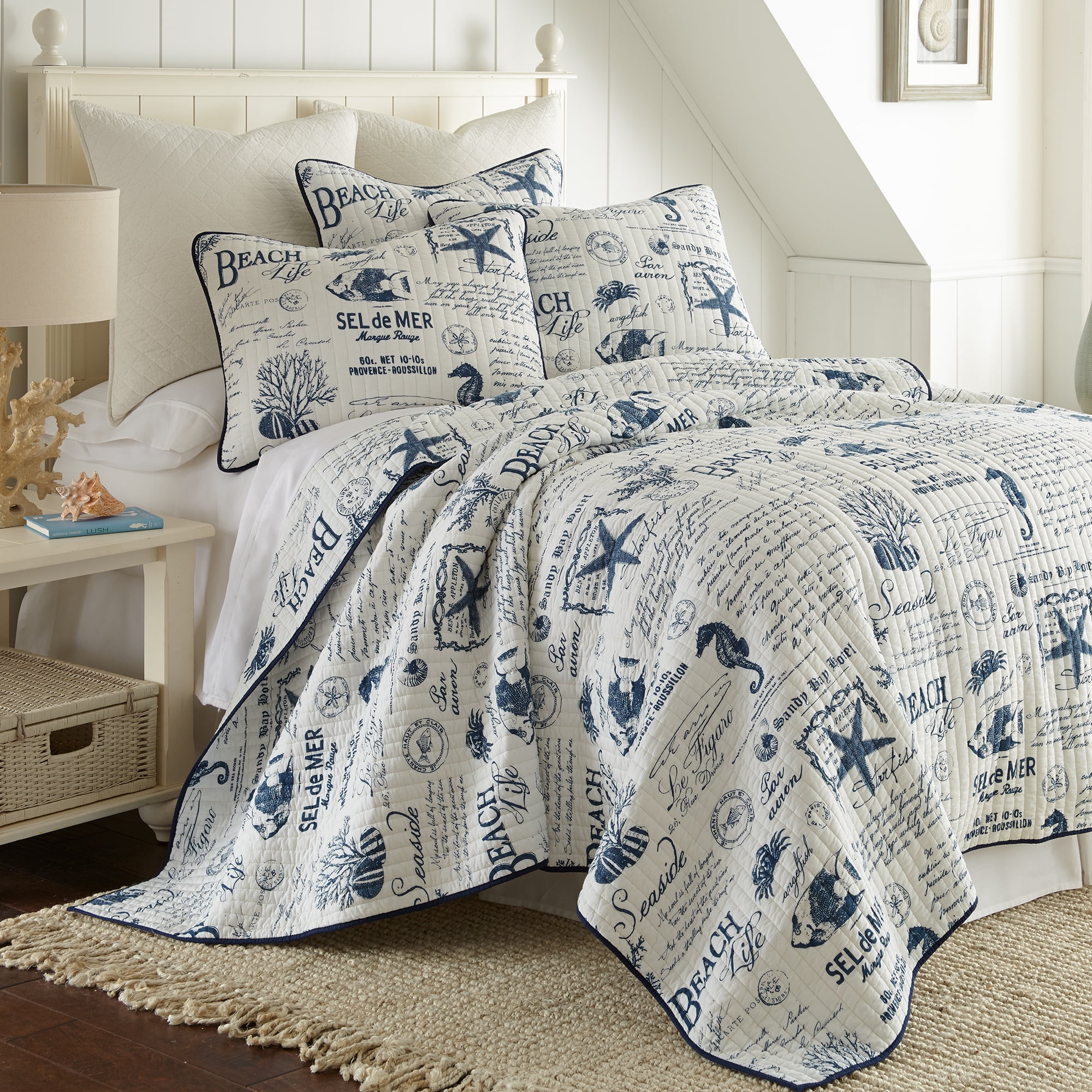 Levtex Home - Beach Life Quilt Set - Full/Queen Quilt + Two Standard Pillow Shams - Nautical - Navy and White - Quilt Size (88x92in.) and Pillow Sham Size (26x20in.) - Reversible - Cotton Fabric