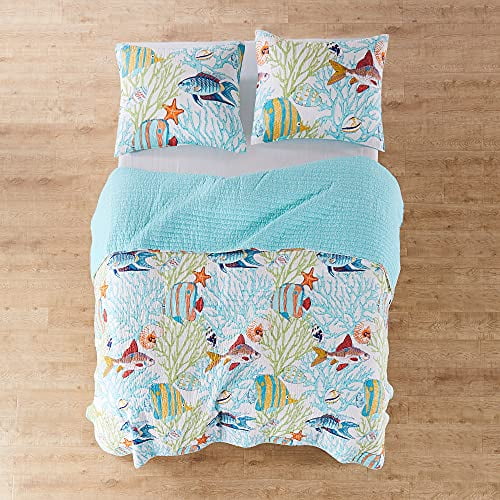 Beachwalk King Cotton Reversible Quilt and Sham Set