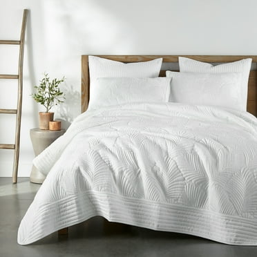 Levtex Home/Birch Hill - Belgrade Quilt Set - Twin/Twin XL - Quilted Velvet - White Palm - Quilt Size (68x86in.) and One Standard Pillow Sham (20x26in.)- Polyester Velvet and Microfiber