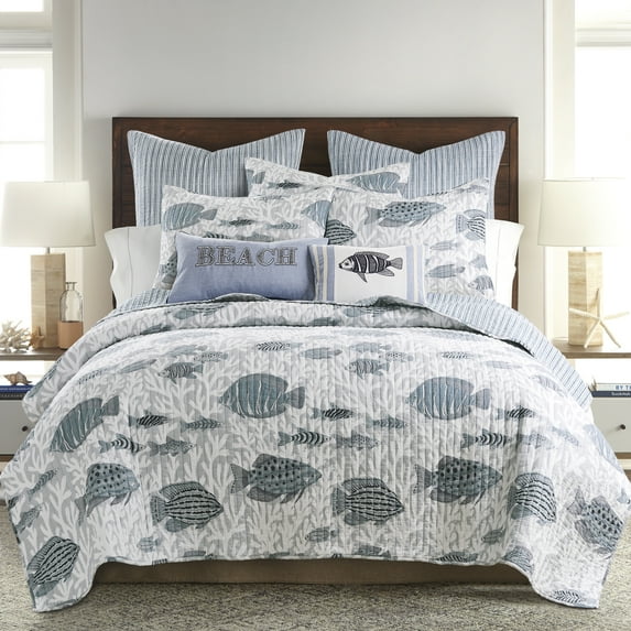 Levtex Home - Cambria Quilt Set - Twin Quilt (68x86in.) + One Standard Pillow Sham (26x20in.) - Coastal - Navy, Blue, Grey and Cream - Reversible - Cotton Fabric