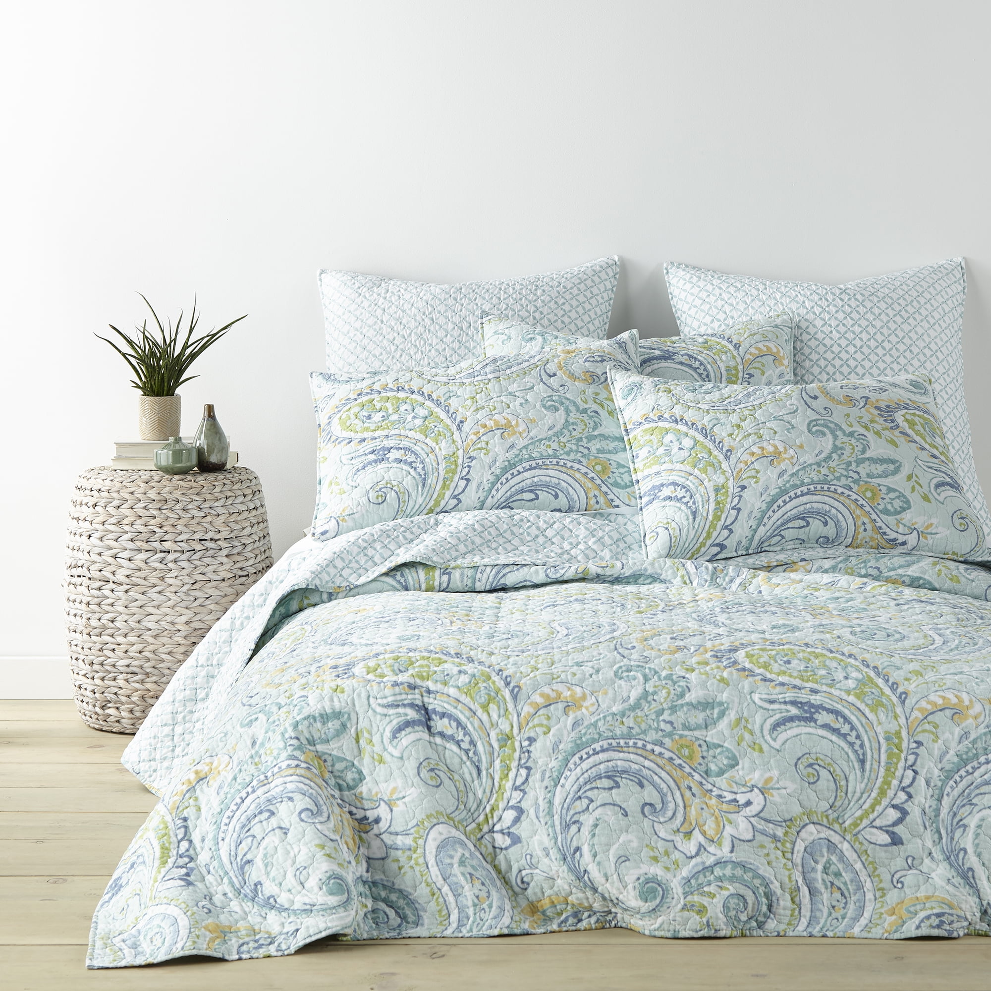 Levtex Home - Cortona Paisley Quilt Set - King Quilt (106x92in.) + Two king Pillow Shams (20x26in.) - Paisley - Green, Yellow, Blue, and White - Reversible - Cotton Fabric