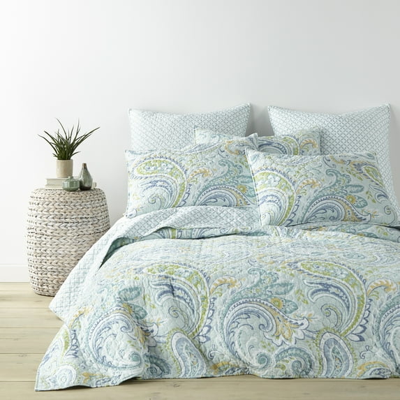 Levtex Home - Cortona Paisley Quilt Set - Twin Quilt (68x86in.) + One Standard Pillow Sham (20x26in.) - Paisley - Green, Yellow, Blue, and White - Reversible - Cotton Fabric