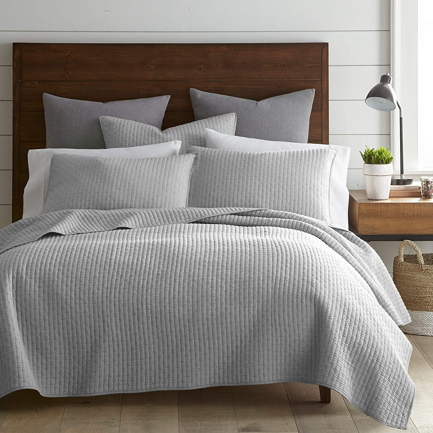 Light Grey Cotton Twin Reversible Quilt and Sham Set