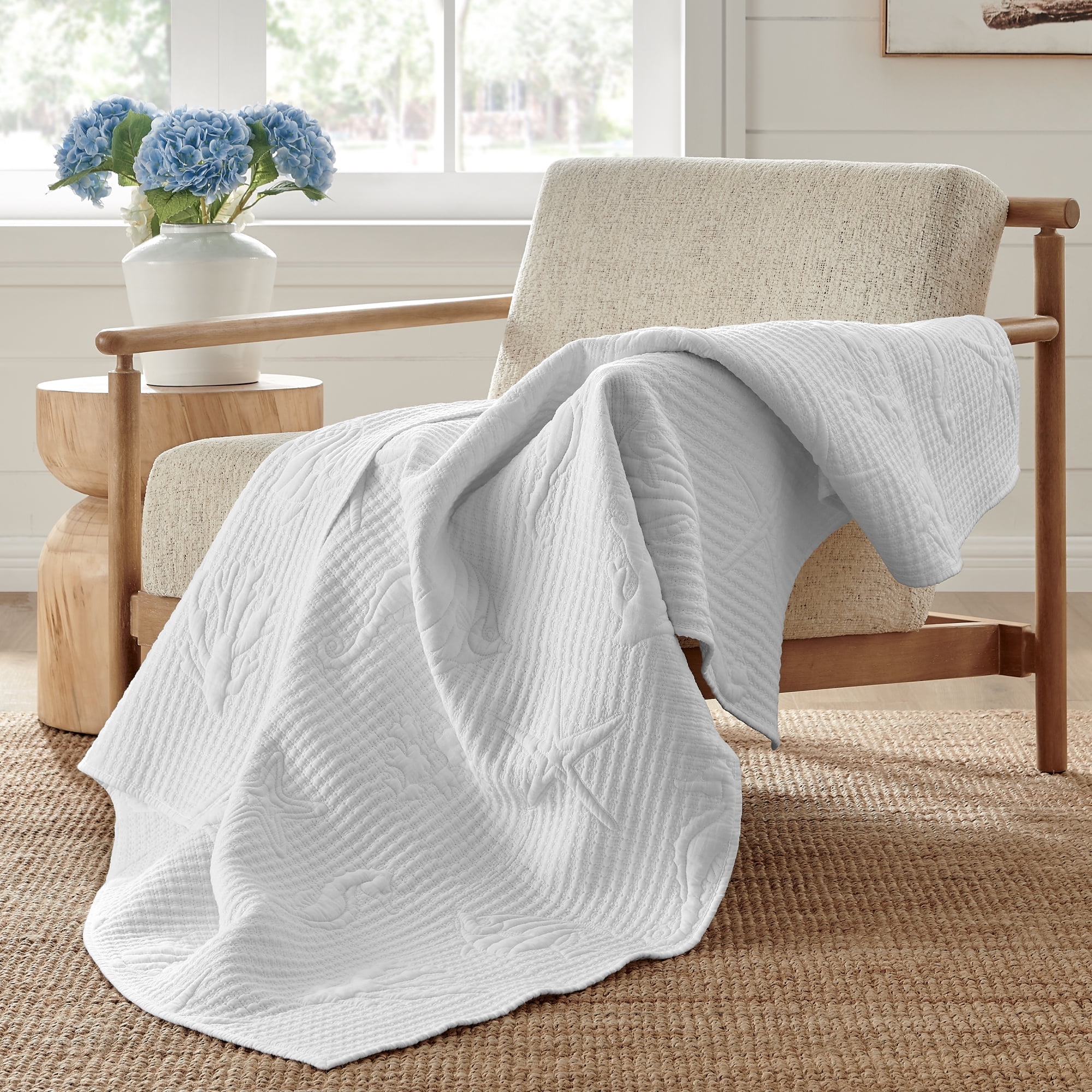White Cotton Coastal Quilted Reversible Throw Blanket 50x60