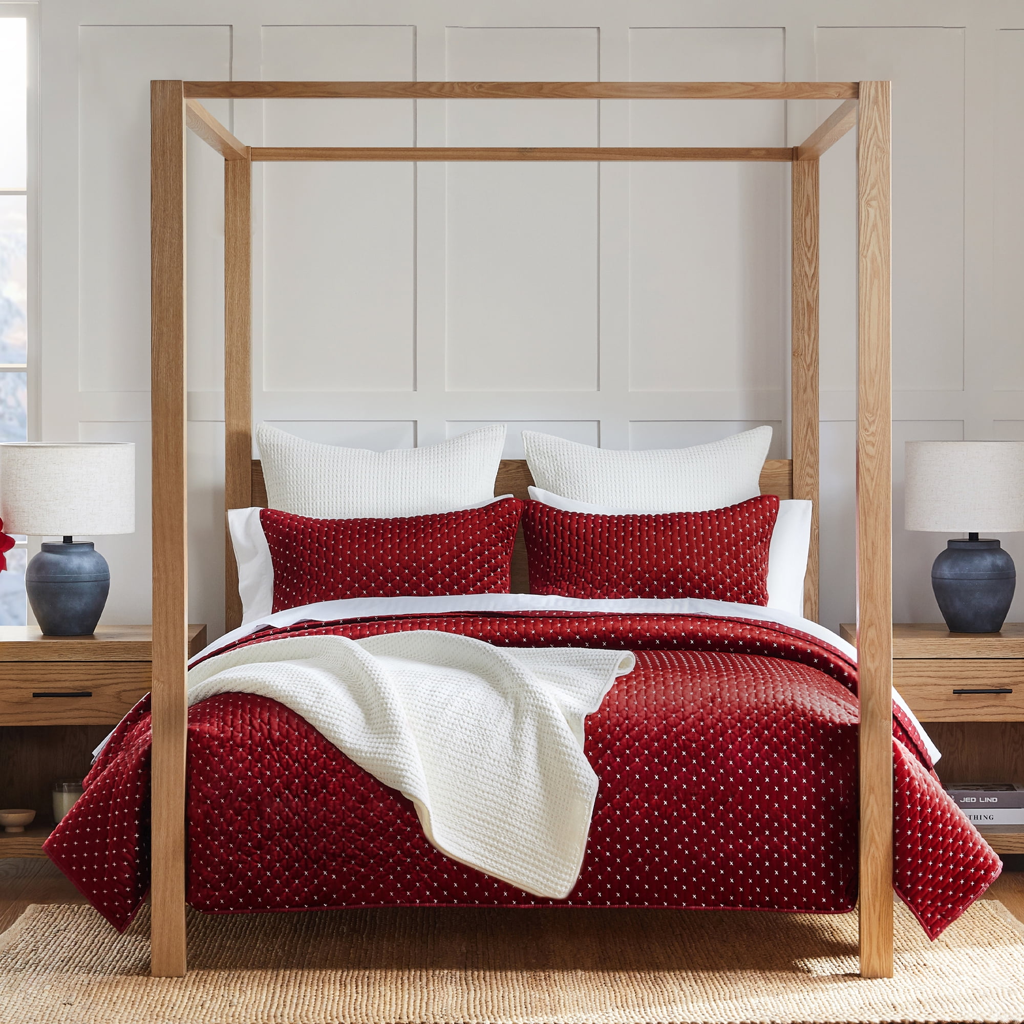 King Red Velvet Reversible Quilt Set with Shams