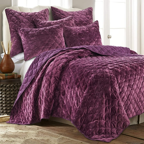 Levtex Home - Ellora King/Cal King Quilt - Plum - Crushed Velvet - Scallop Quilting - Quilt (106 x 92 in.) - Polyester Velvet