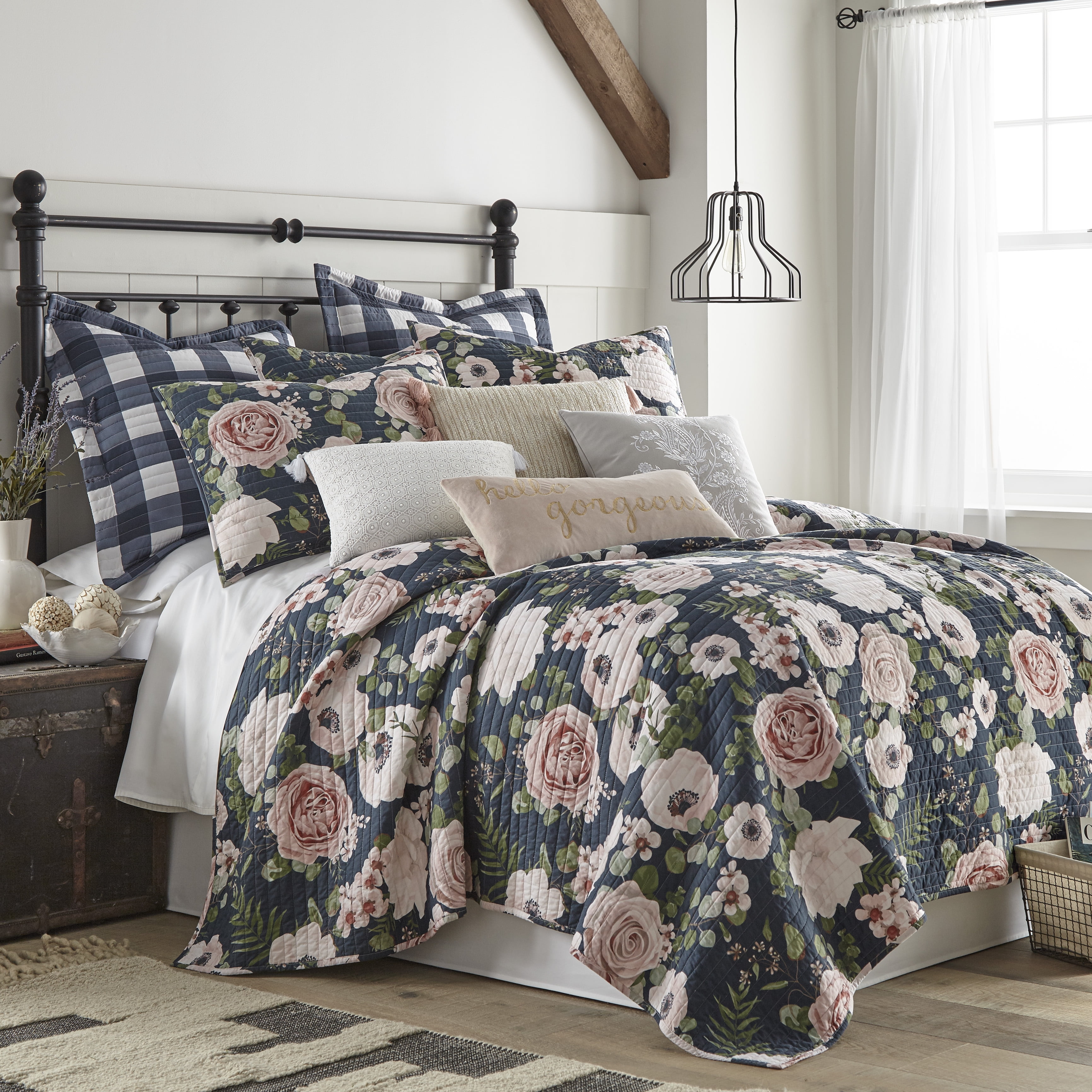 Full Pink Cotton Reversible Floral Quilt Set