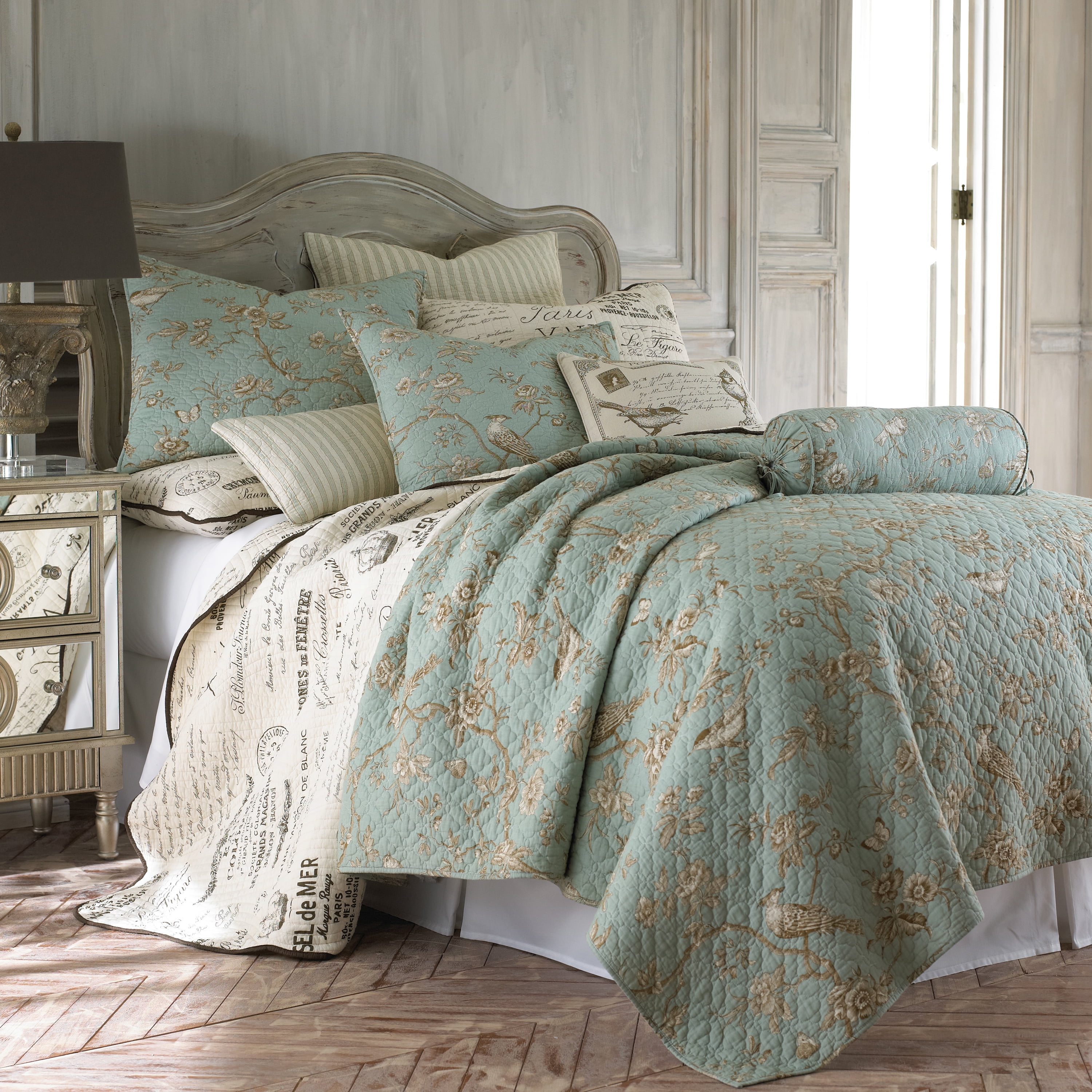 Teal and Cream Cotton Reversible King Quilt Set