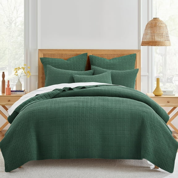 Levtex Home - Mills Waffle - Full/Queen Quilt Set - Forest Green Cotton Waffle - Quilt Size (88 x 92in.), Sham Size (26 x 20in.)