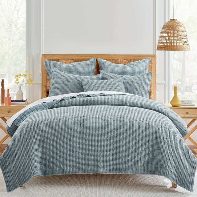 Levtex Home Mills Waffle King/Cal King Quilt Set Chambray Cotton