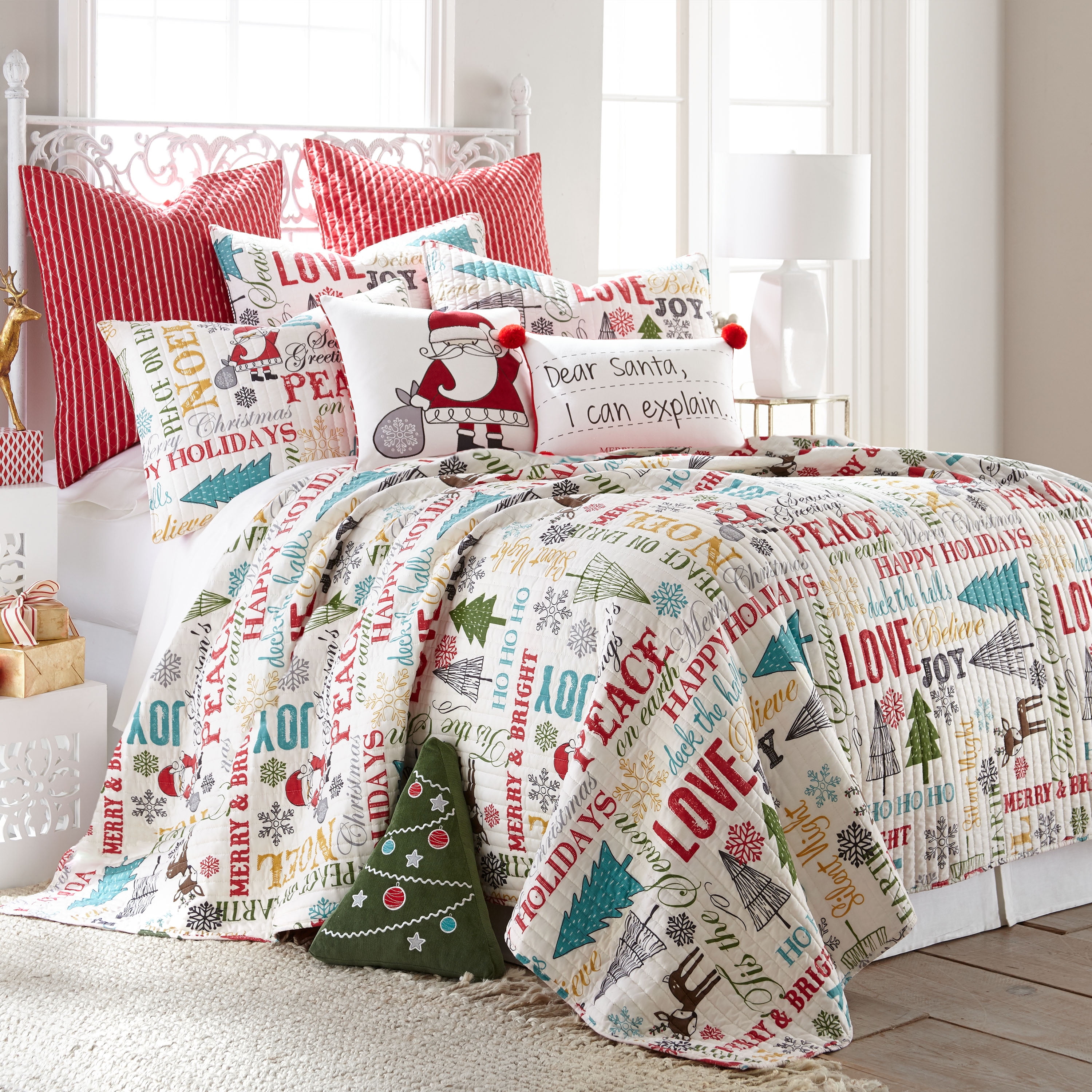 Santa Claus Lane Red Microfiber Twin Reversible Quilt Set