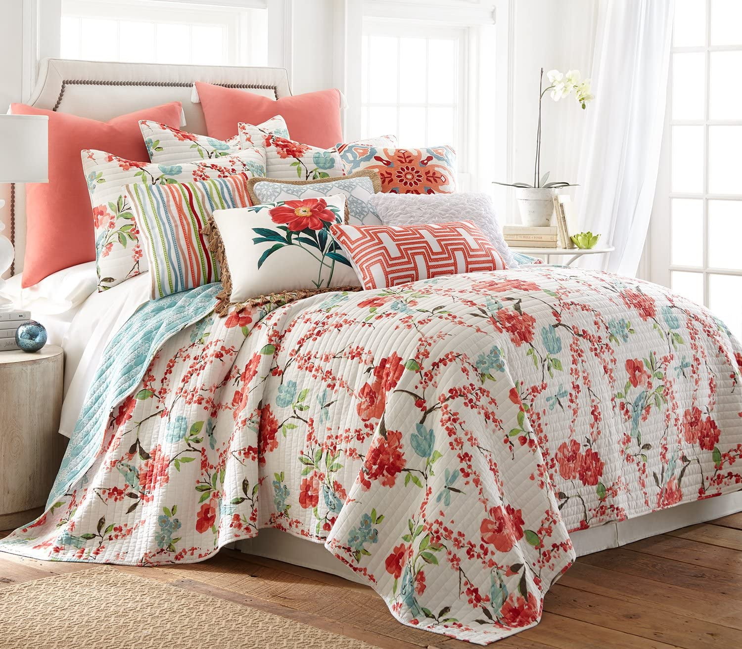 Simone Floral Full Cotton Reversible Quilt Set in Blue