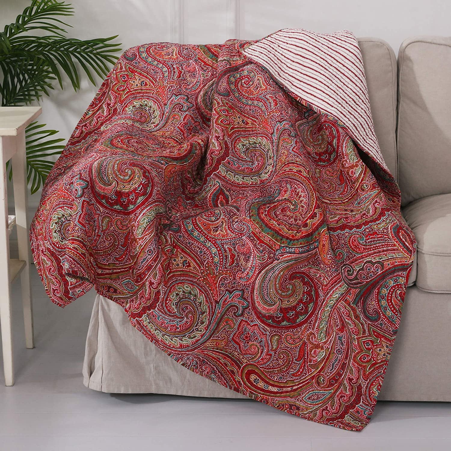 Spruce Red Paisley Reversible Quilted Cotton Throw