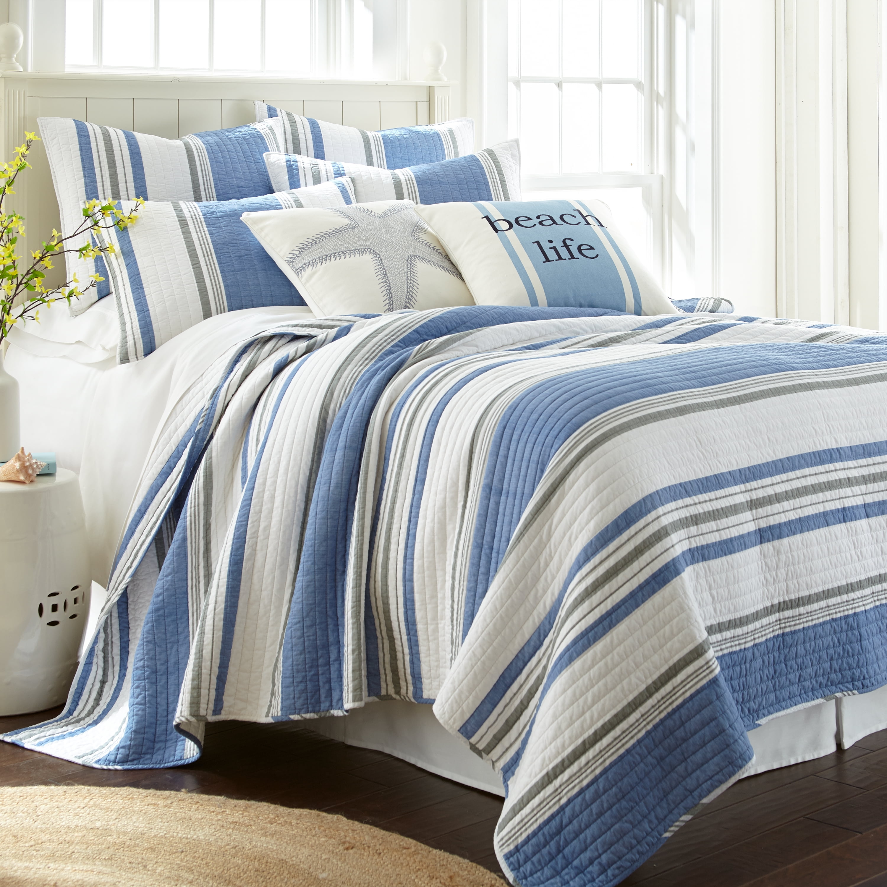 Levtex Home - St Bart Quilt Set - Twin Quilt + One Standard Pillow Sham - Nautical - Blue, Grey, and White - Quilt Size (68x86in.) and Pillow Sham Size (26x20in.) - Reversible - Cotton Fabric