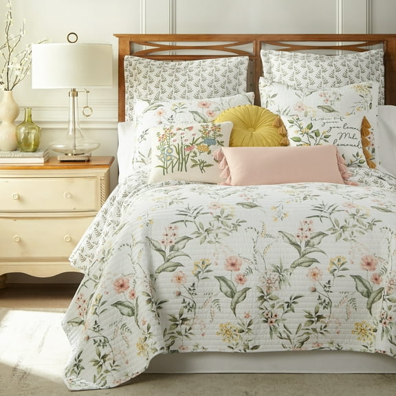 Levtex Home - Viviana Quilt Set - Full/Queen Quilt + Two Standard Pillow Shams - Botanical Floral - Coral, Green, Yellow, Cream - Quilt (88x92in.) and Pillow Shams (26x20in.) - Reversible - Cotton