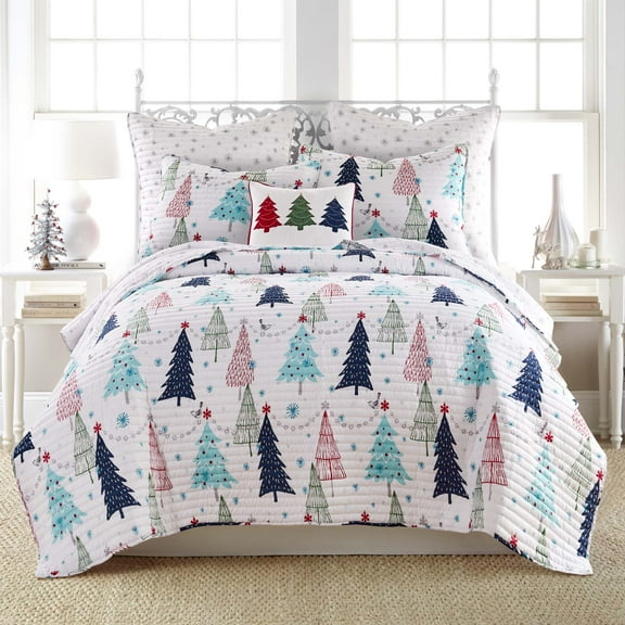 Levtex Home - White Pine Quilt Set - King Quilt and Two King Shams - Christmas Tree - Blue, Red, Green and White - Quilt (106x92in.) and Shams (20x36in.) - Reversible - Cotton/Polyester