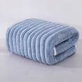 thumbnail image 1 of LiUMX 40 x 80CM Velvet Bath Towel, Premium Absorbent Plush Towel Set, Machine Washable & Colorfast, for Spa, Pool, and Personal Use, 1 of 3