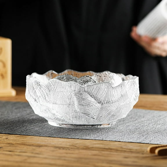 LiUMX Crystal Glass Fruit Bowl, 6.3 Inch Clear Glass Serving Bowl for Snacks & Dried Fruit, Elegant Home Decor Tableware for Living Room & Kitchen Counter