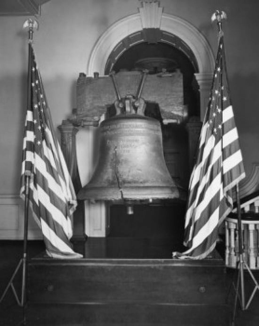 Liberty Bell Philadelphia Pennsylvania USA Canvas Art -  (24 x 36)
