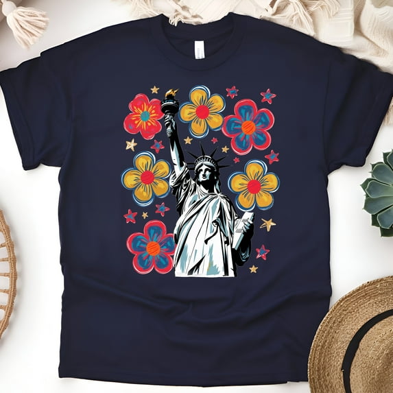 Liberty Flower Power T-Shirt for Women, Retro USA Statue of Liberty Graphic Tee, Navy, Size M