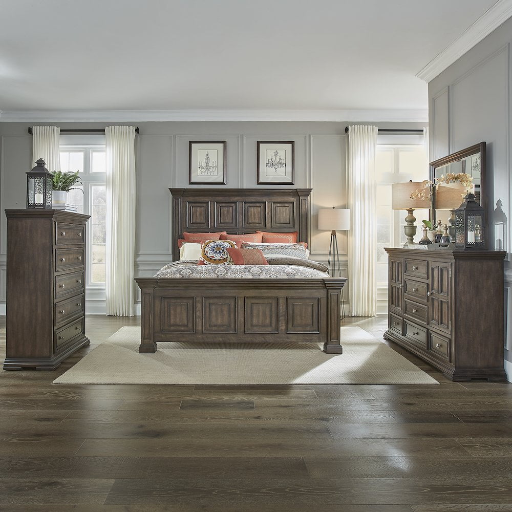 Light Brown Traditional Panel Bed Set with Dresser and Mirror