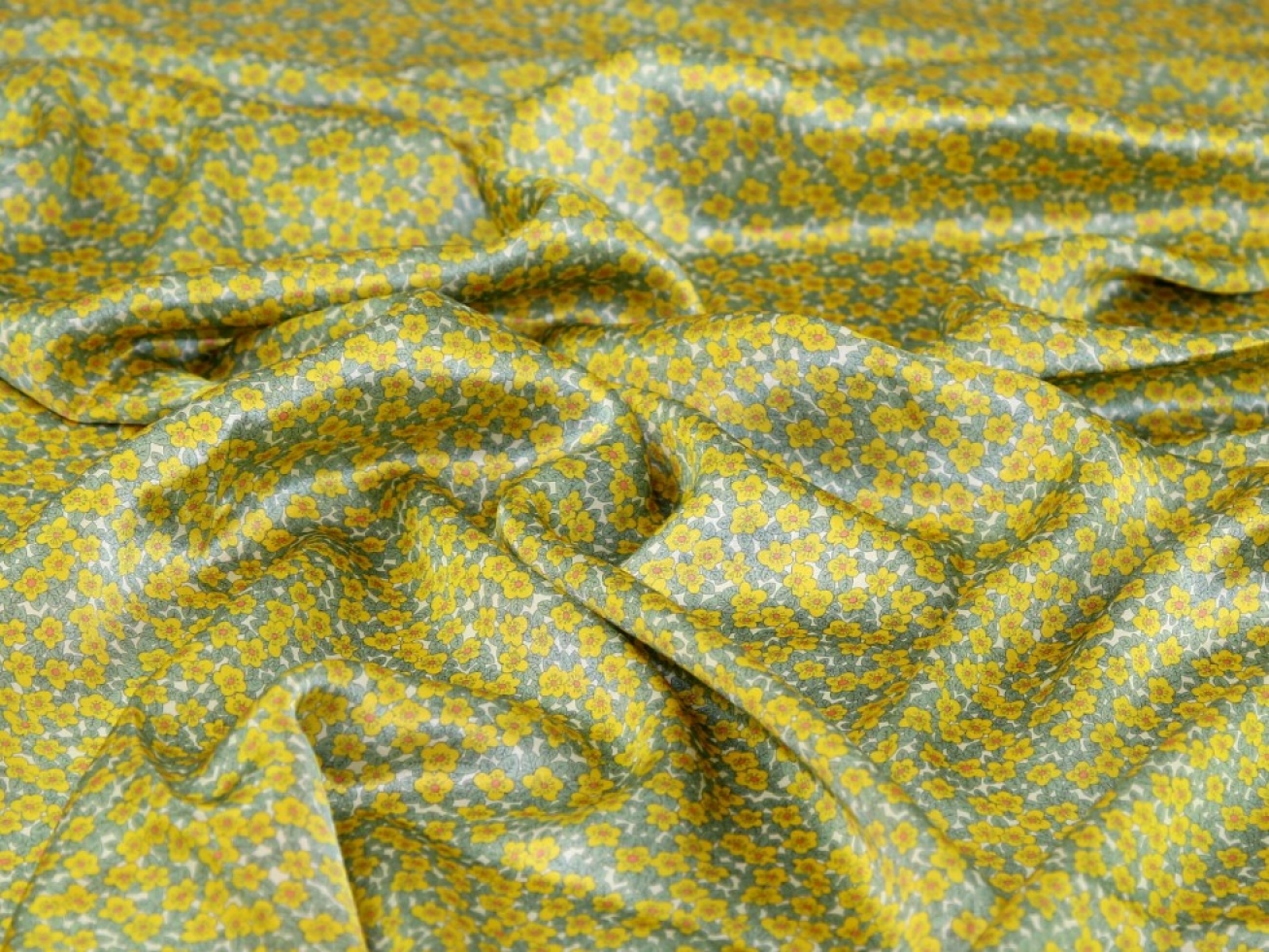Liberty Fabrics Belgravia Silk Satin, Artist's Bouquet C