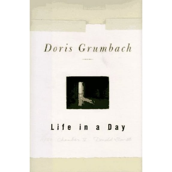 Pre-Owned LIFE IN A DAY (Hardcover) 0807070882 9780807070888