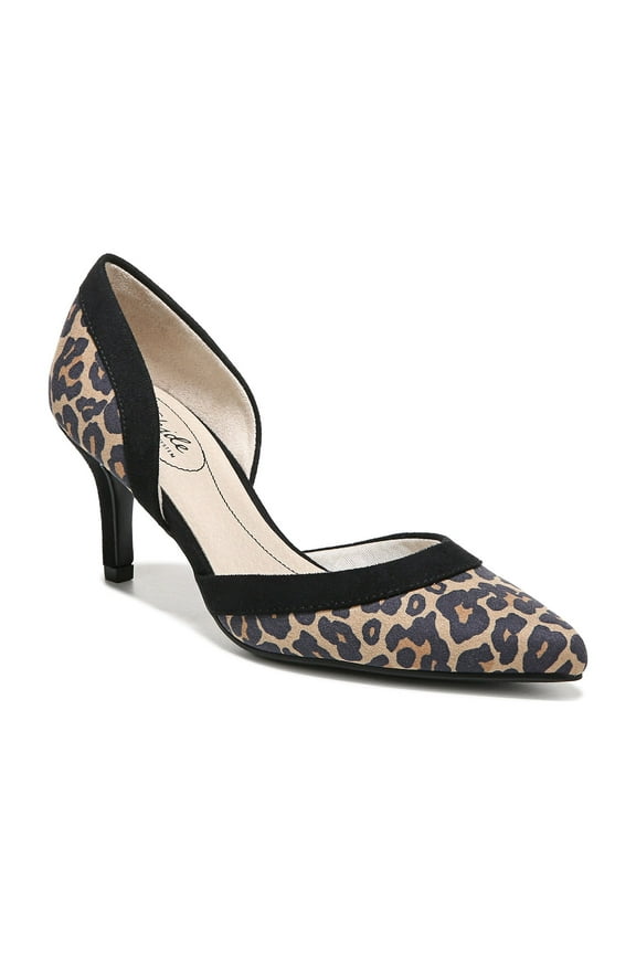 Womens Saldana Pumps - Medium & Wide Width