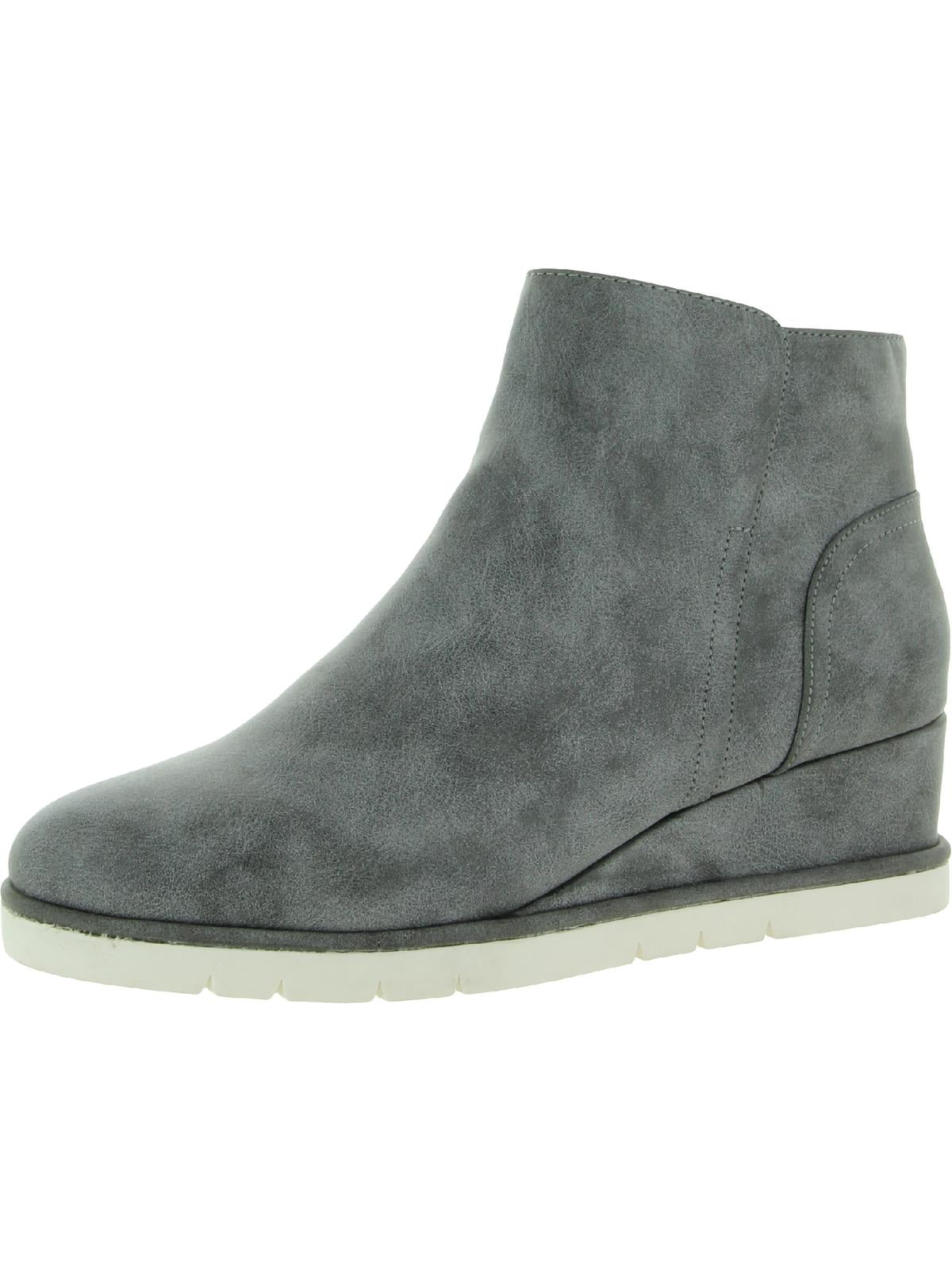 lifestride gray boots