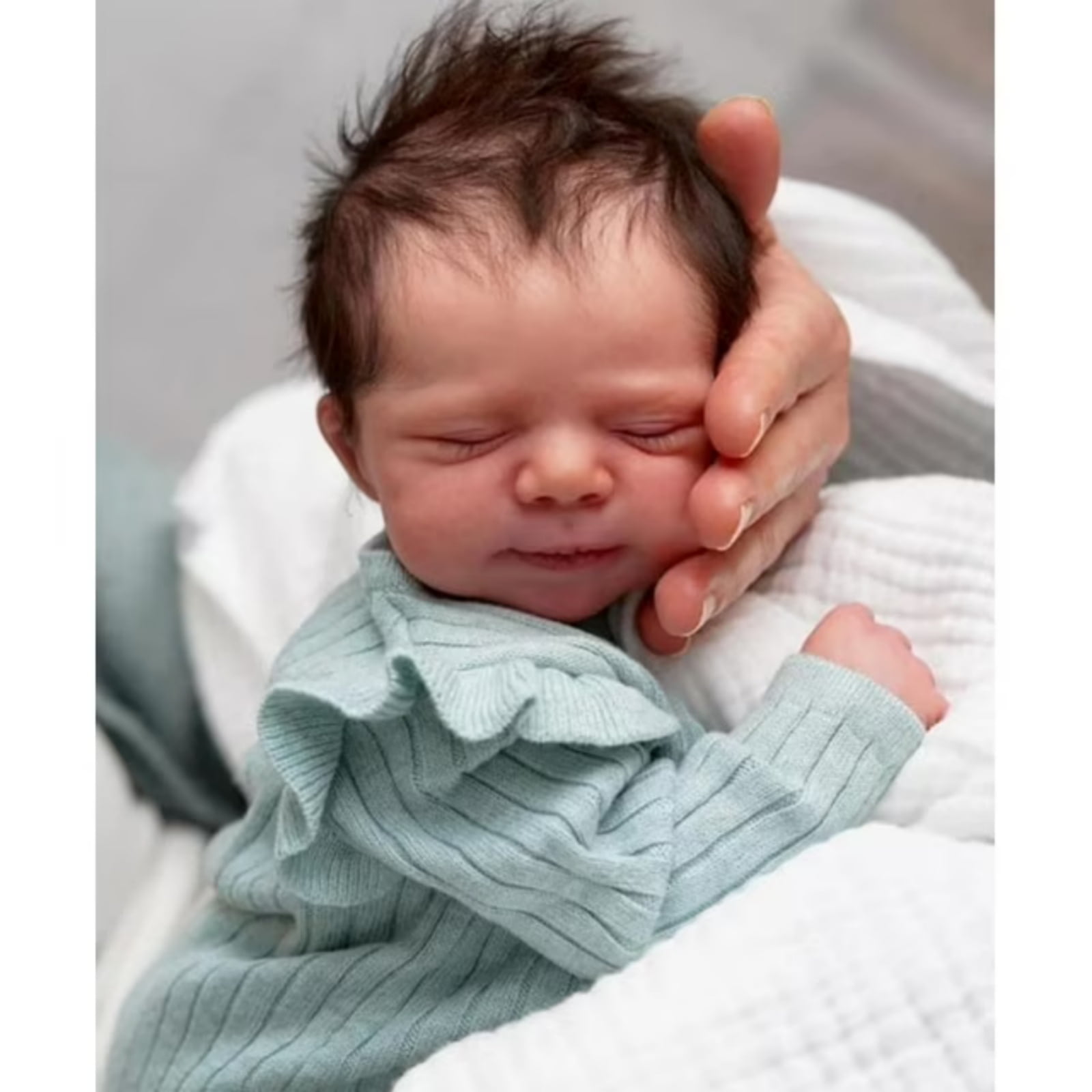 Lifelike Reborn Baby Dolls 18 in Realistic Baby Dolls Real Life Cloth Body Baby Dolls Girl Stella with Gift Box for Kids Age 3+