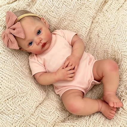 Lifelike Reborn Baby Dolls - 19 inch-Real Baby Feeling Realistic-Newborn Baby Doll Adorable Real Life Baby Dolls with Gift Box for Kids Age 3+