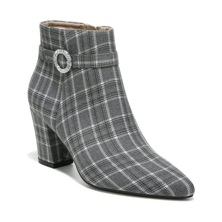 lifestride gray boots